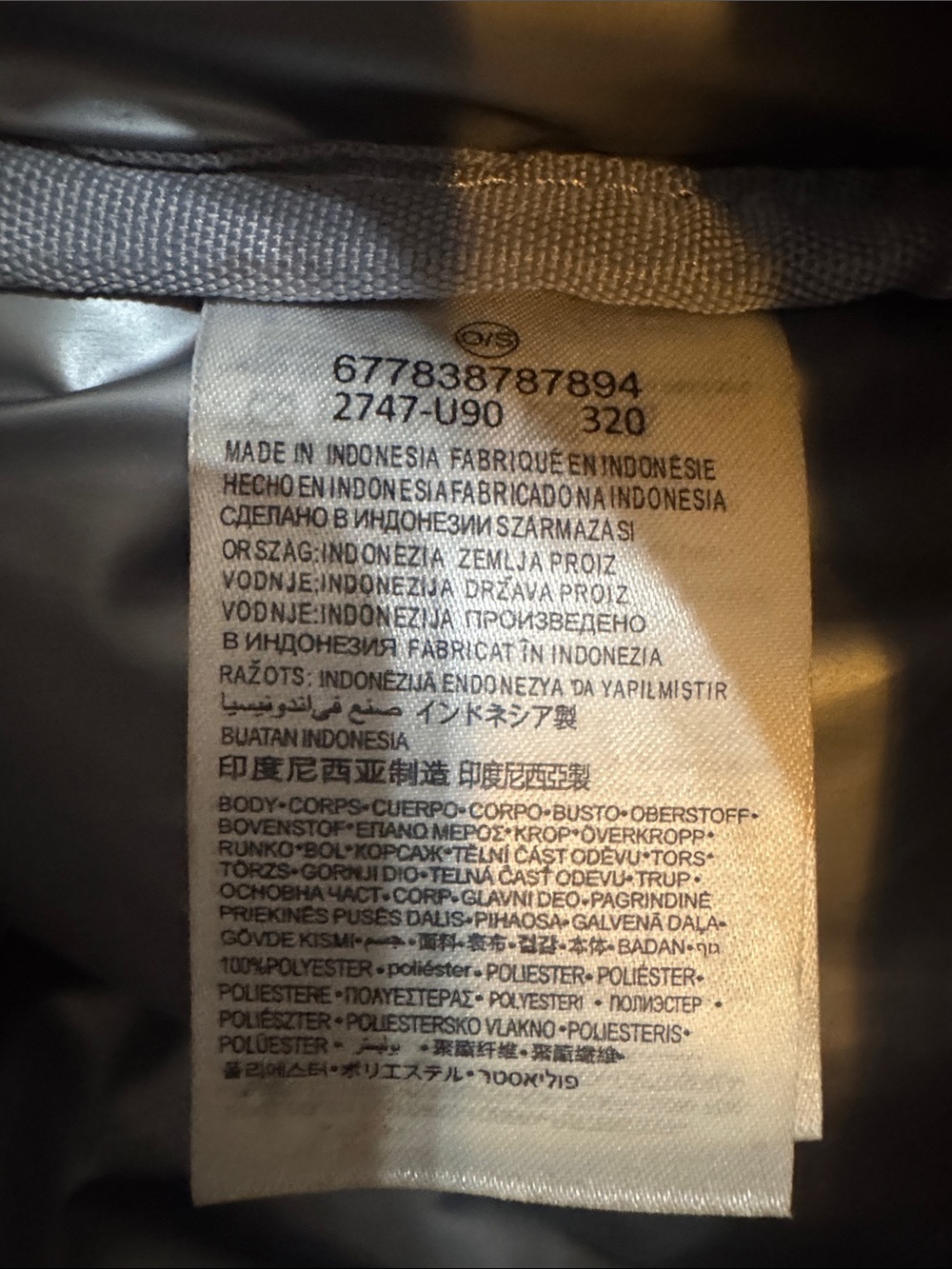 Bundle (2) NIKE Insulated Lunch Totes - Picture 11 of 11